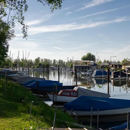 Haus Klein Venedig Am Bodensee Apartment Hard