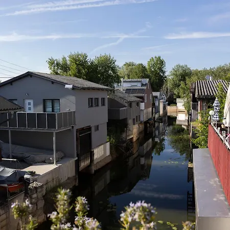 Apartment Haus Klein Venedig Am Bodensee Hard